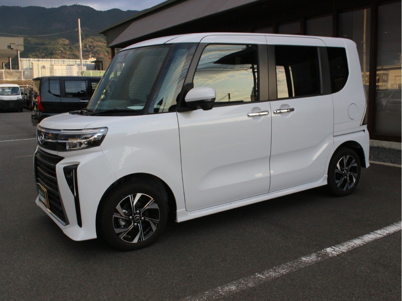 ダイハツ タント8枚目