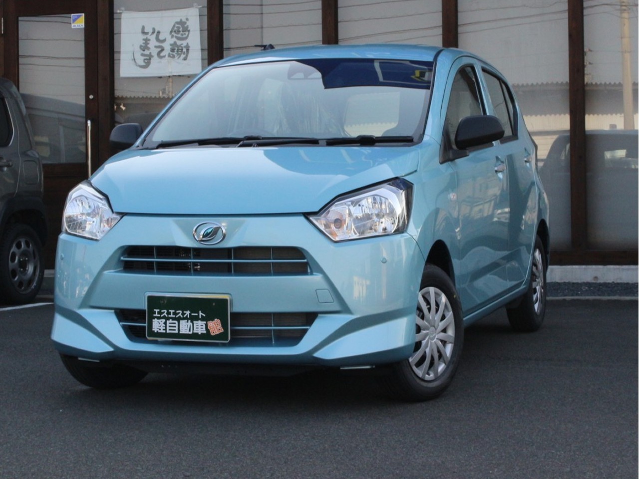 ダイハツ ミライース5枚目