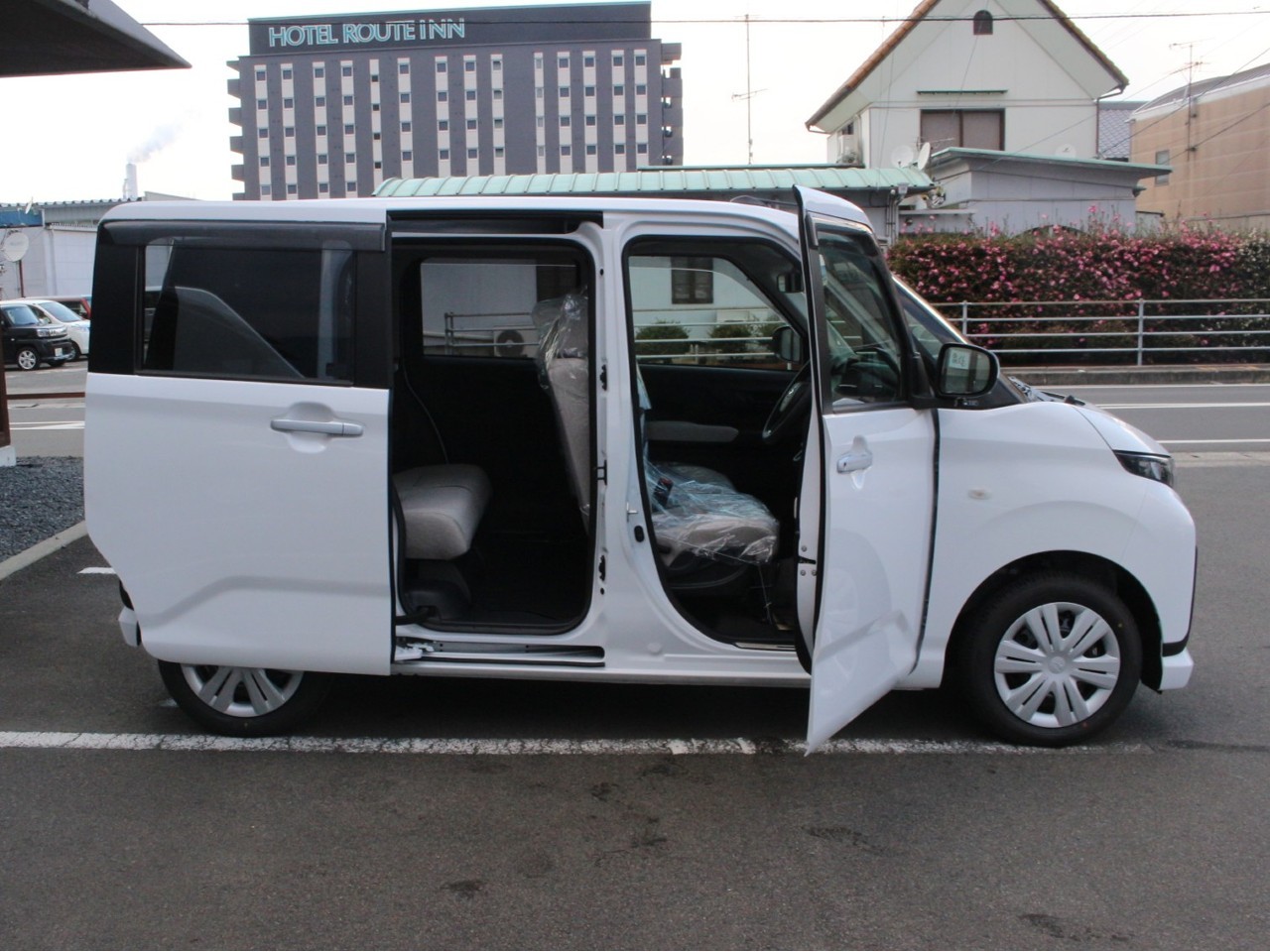 ダイハツ ムーヴ8枚目