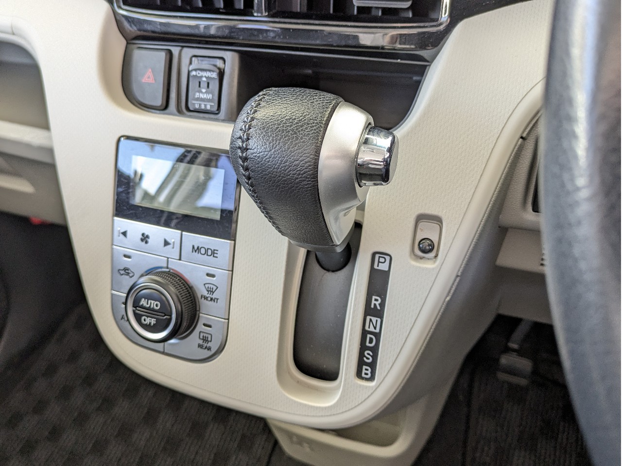 ダイハツ ムーヴ16枚目