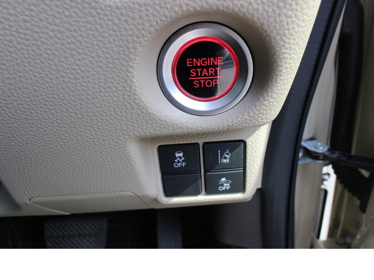 ホンダ N-BOX20枚目