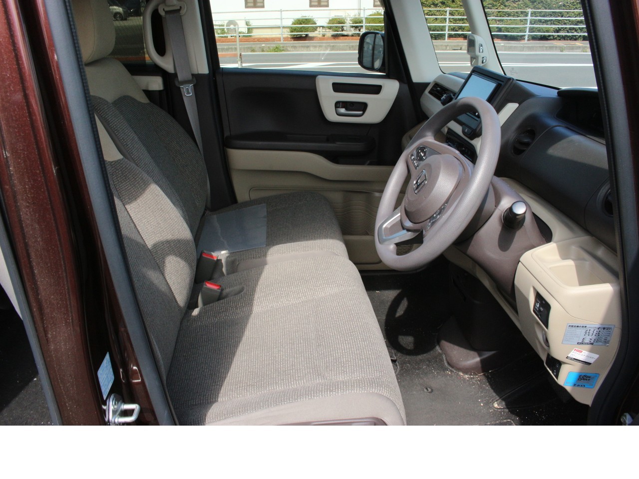 ホンダ N-BOX17枚目