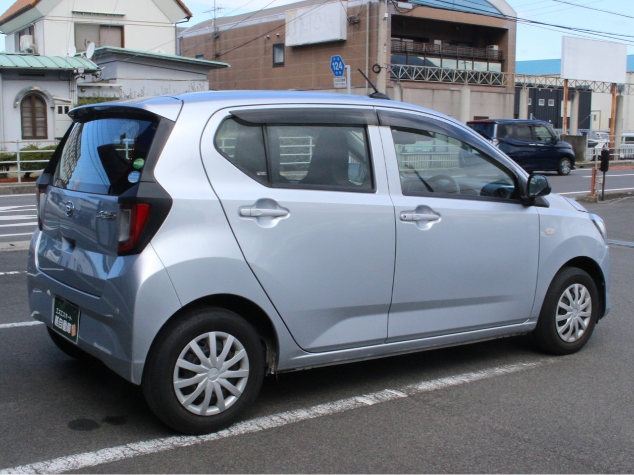 ダイハツ ミライース12枚目