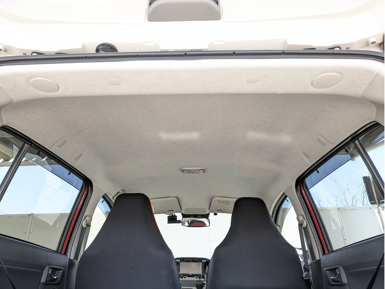 ダイハツ ミライース17枚目