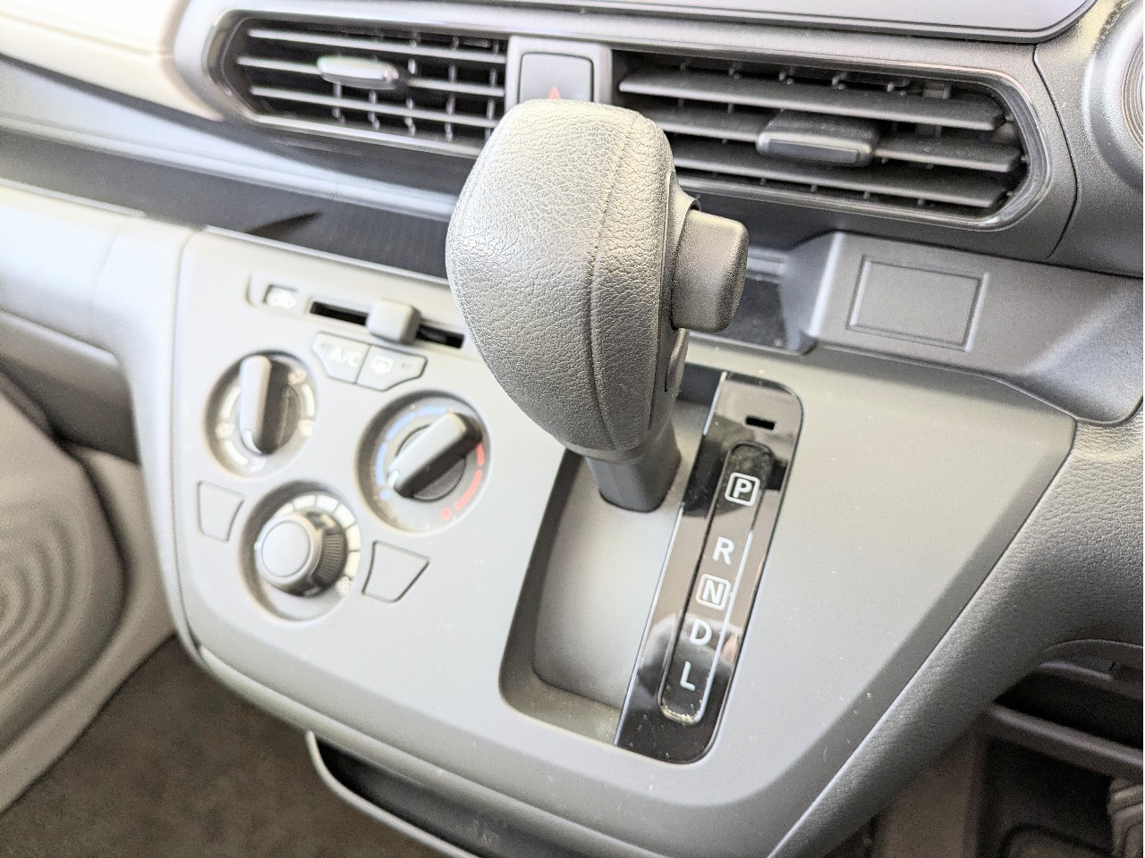 ニッサン デイズ16枚目