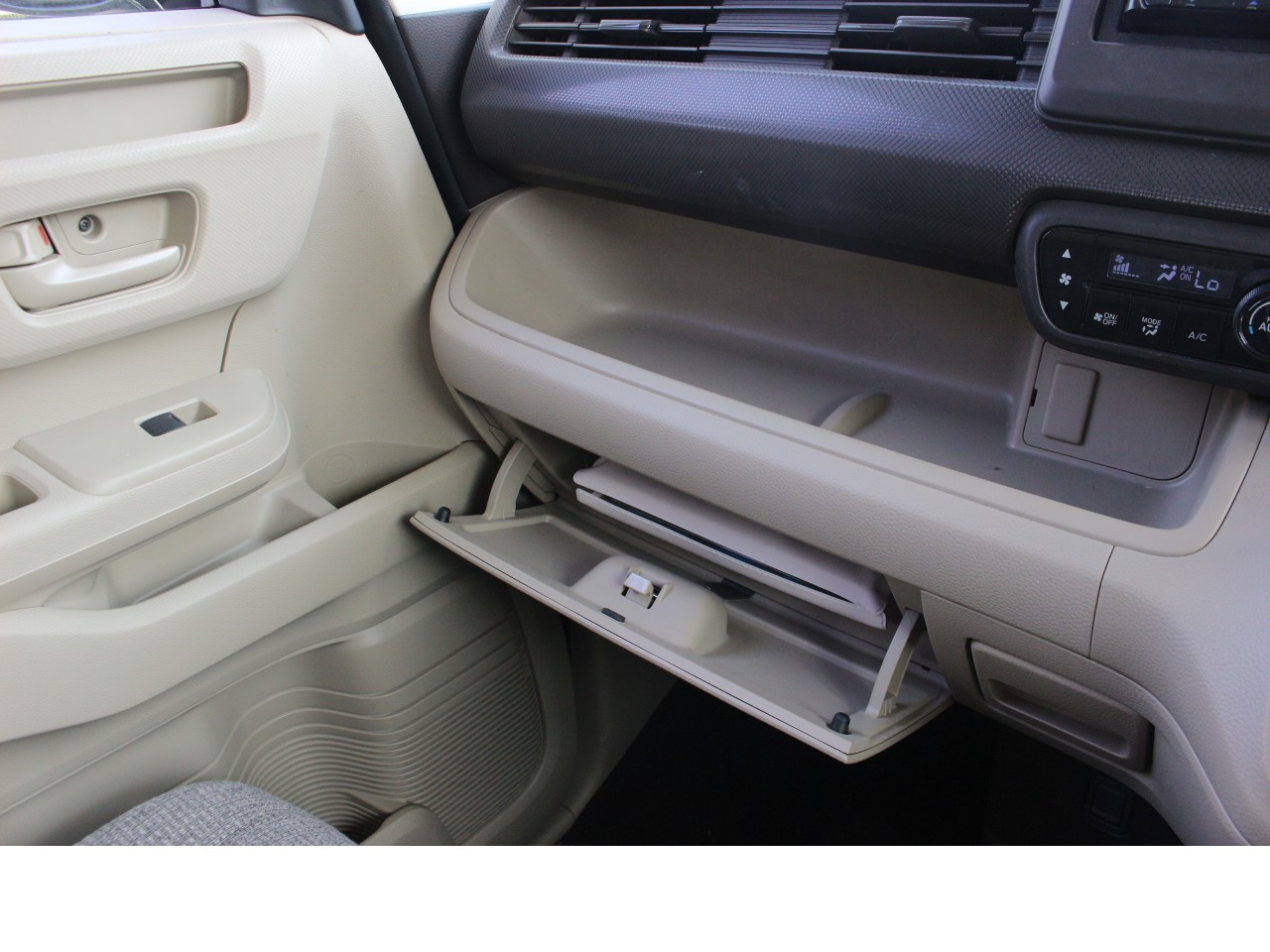 ホンダ N-BOX18枚目