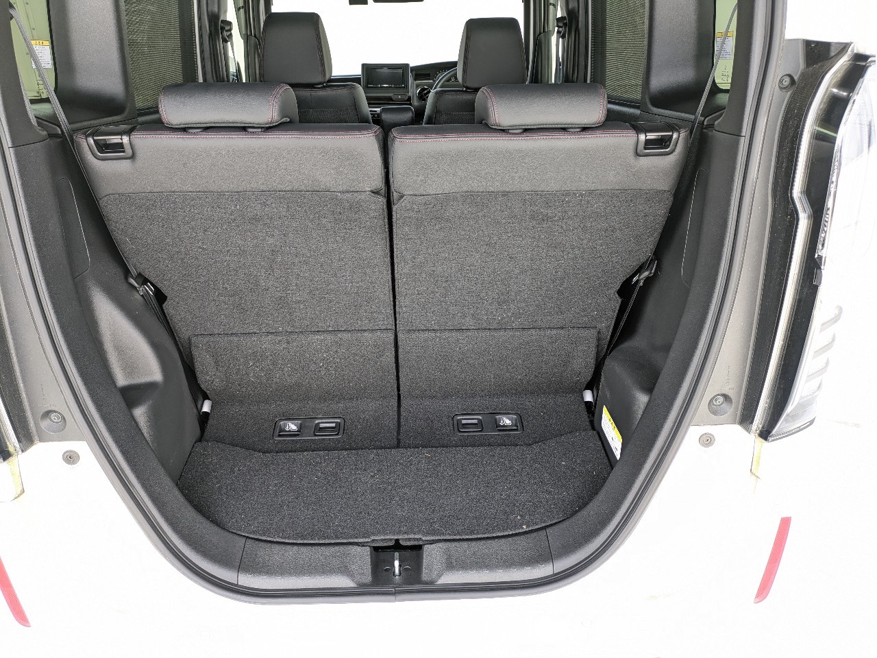 ホンダ N-BOX19枚目