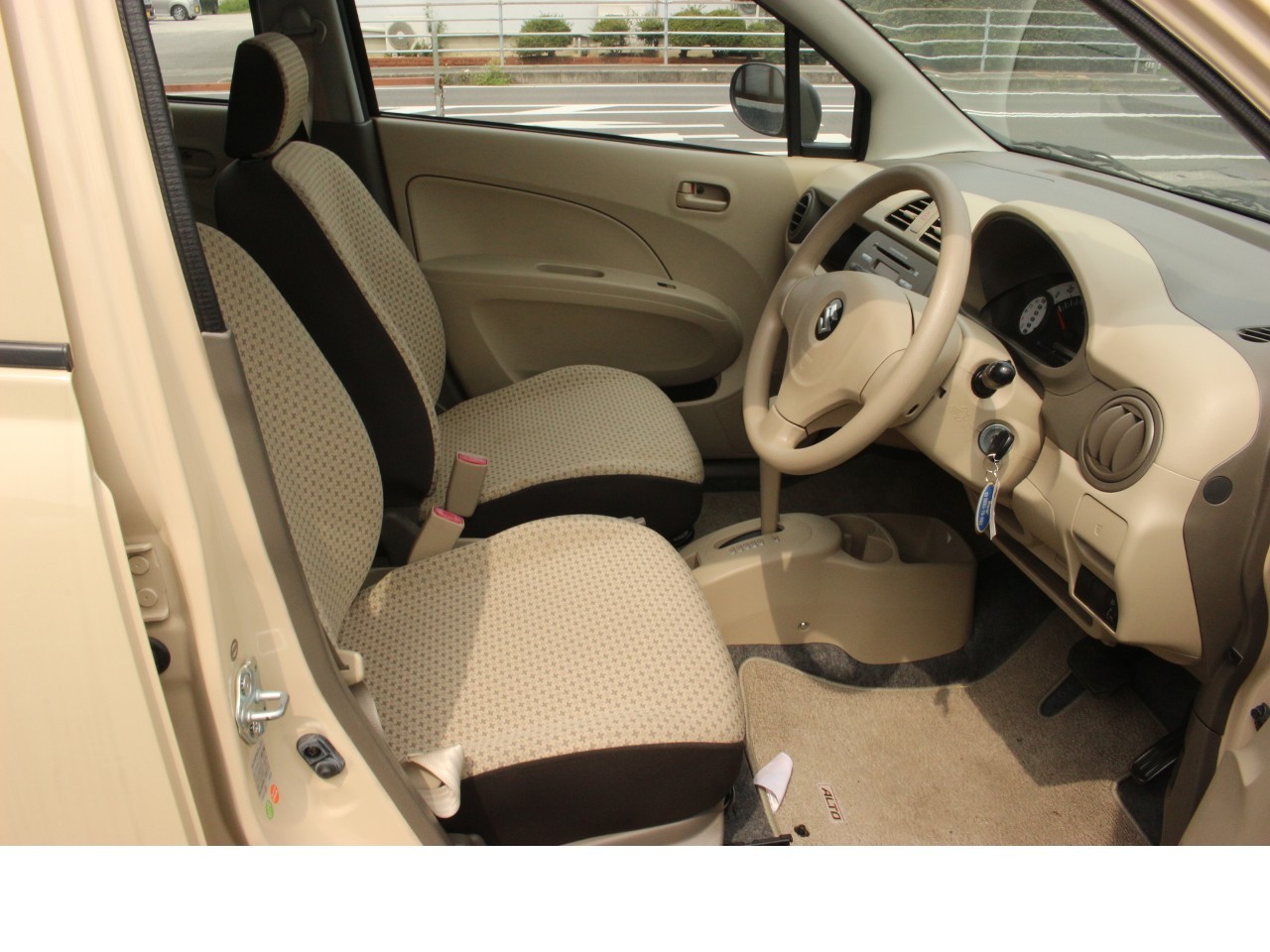 スズキ アルト15枚目