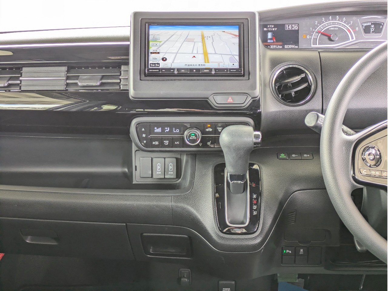 ホンダ N-BOX18枚目