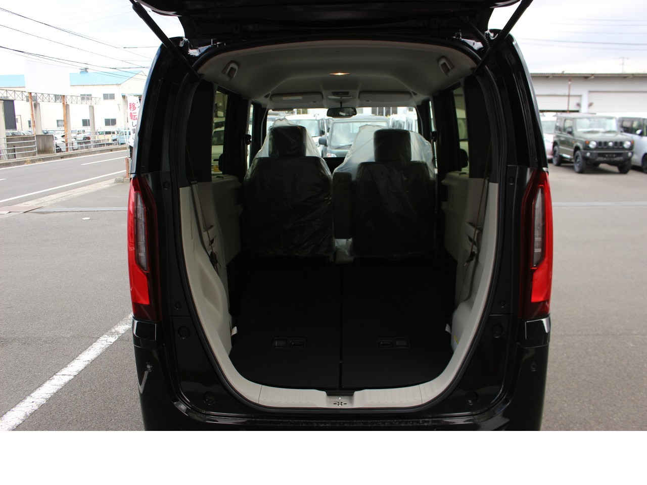 ホンダ N-BOX11枚目
